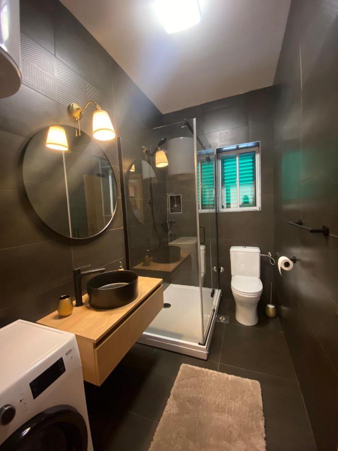 Apartmani Cvita Nevidane Екстер'єр фото