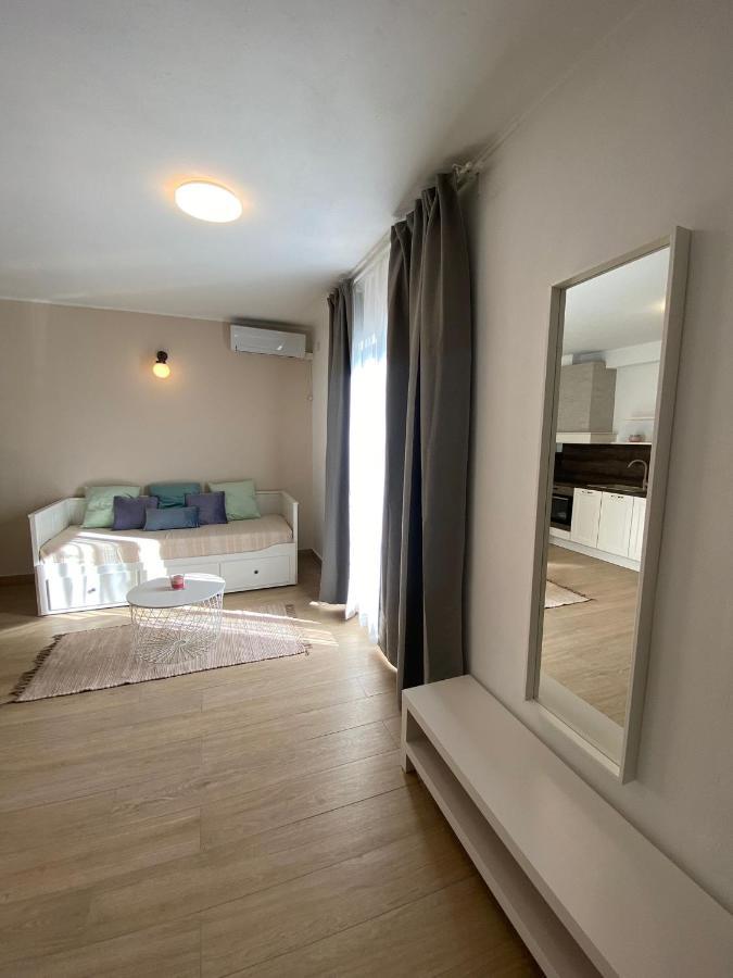 Apartmani Cvita Nevidane Екстер'єр фото
