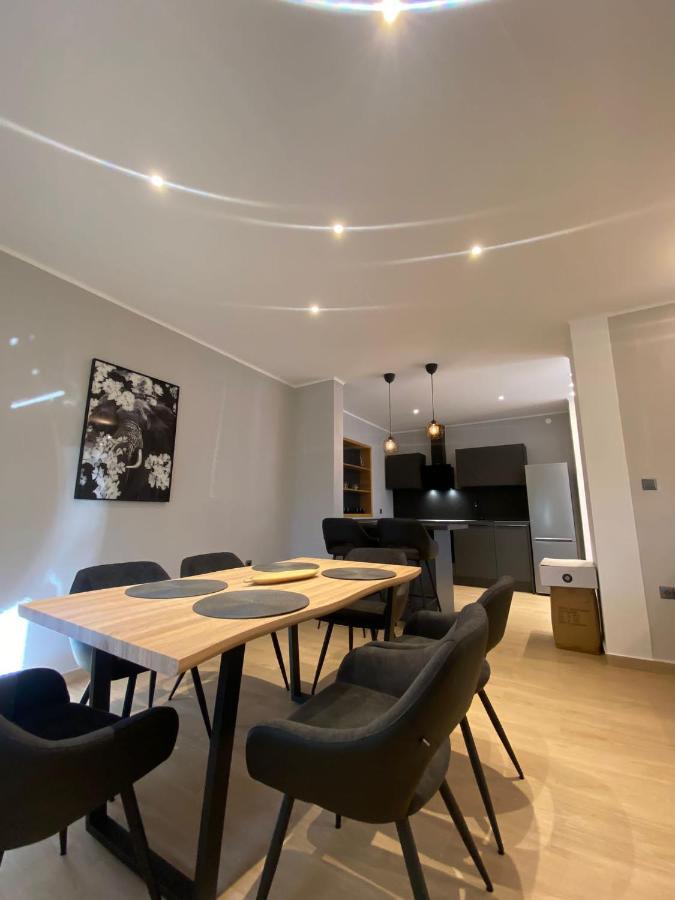 Apartmani Cvita Nevidane Екстер'єр фото